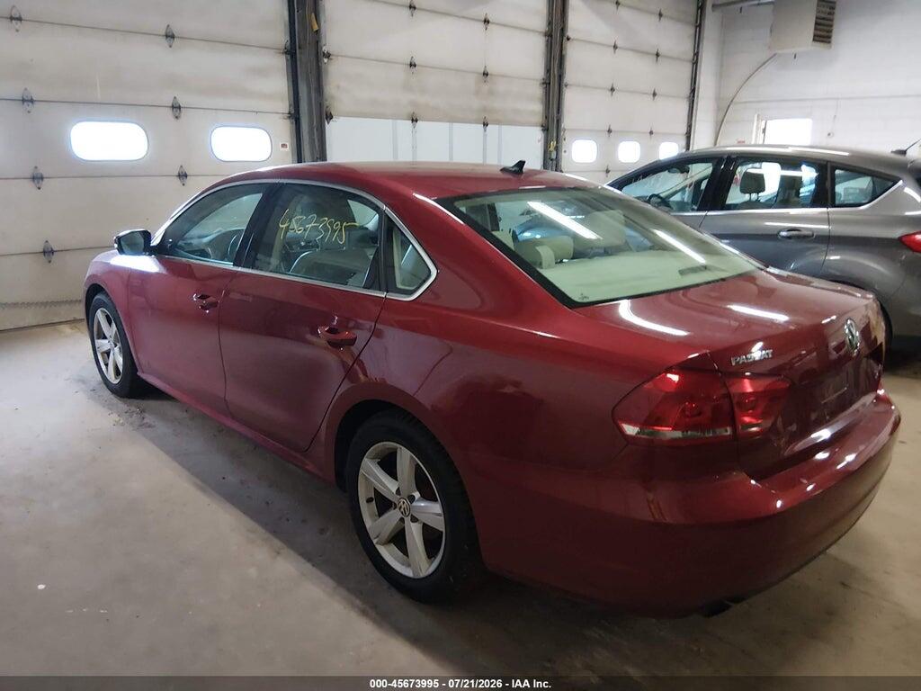 1VWAT7A34FC092425 2015 VOLKSWAGEN PASSAT photo no. 3