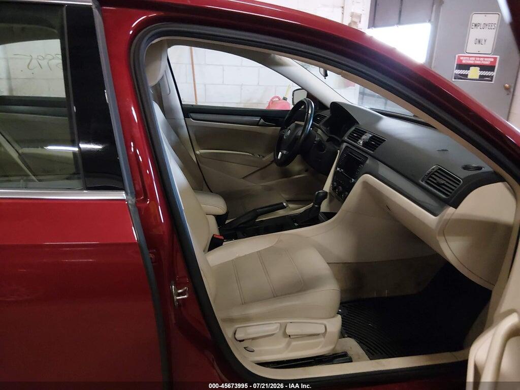 1VWAT7A34FC092425 2015 VOLKSWAGEN PASSAT photo no. 5
