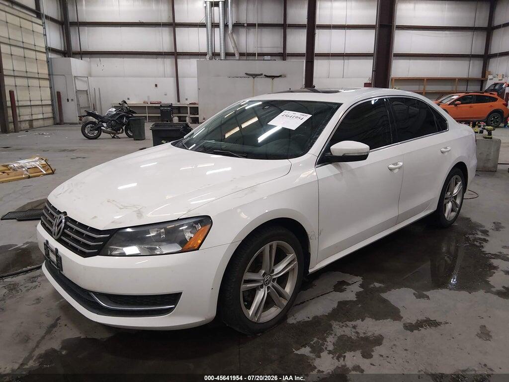 1VWBV7A35FC045466 2015 VOLKSWAGEN PASSAT photo no. 2