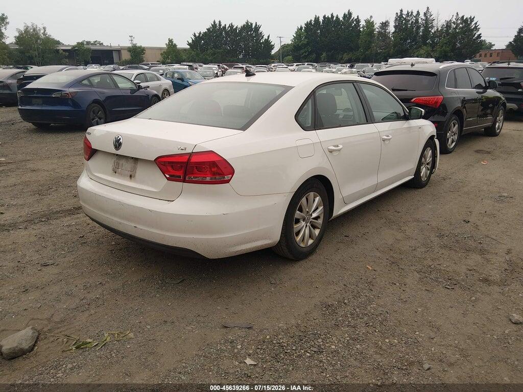 1VWAT7A39FC024668 2015 VOLKSWAGEN PASSAT photo no. 4
