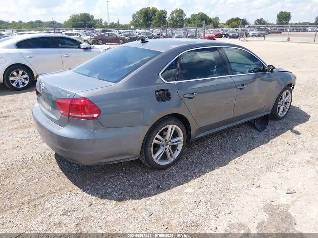 1VWBV7A3XFC076423 2015 VOLKSWAGEN PASSAT photo no. 4