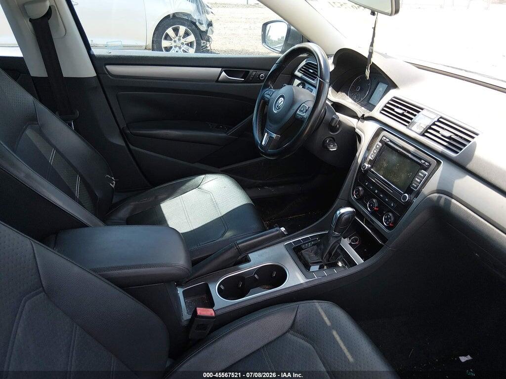 1VWBV7A3XFC076423 2015 VOLKSWAGEN PASSAT photo no. 5
