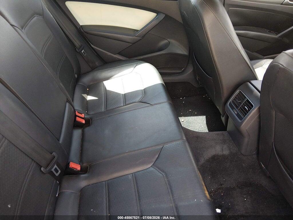 1VWBV7A3XFC076423 2015 VOLKSWAGEN PASSAT photo no. 8