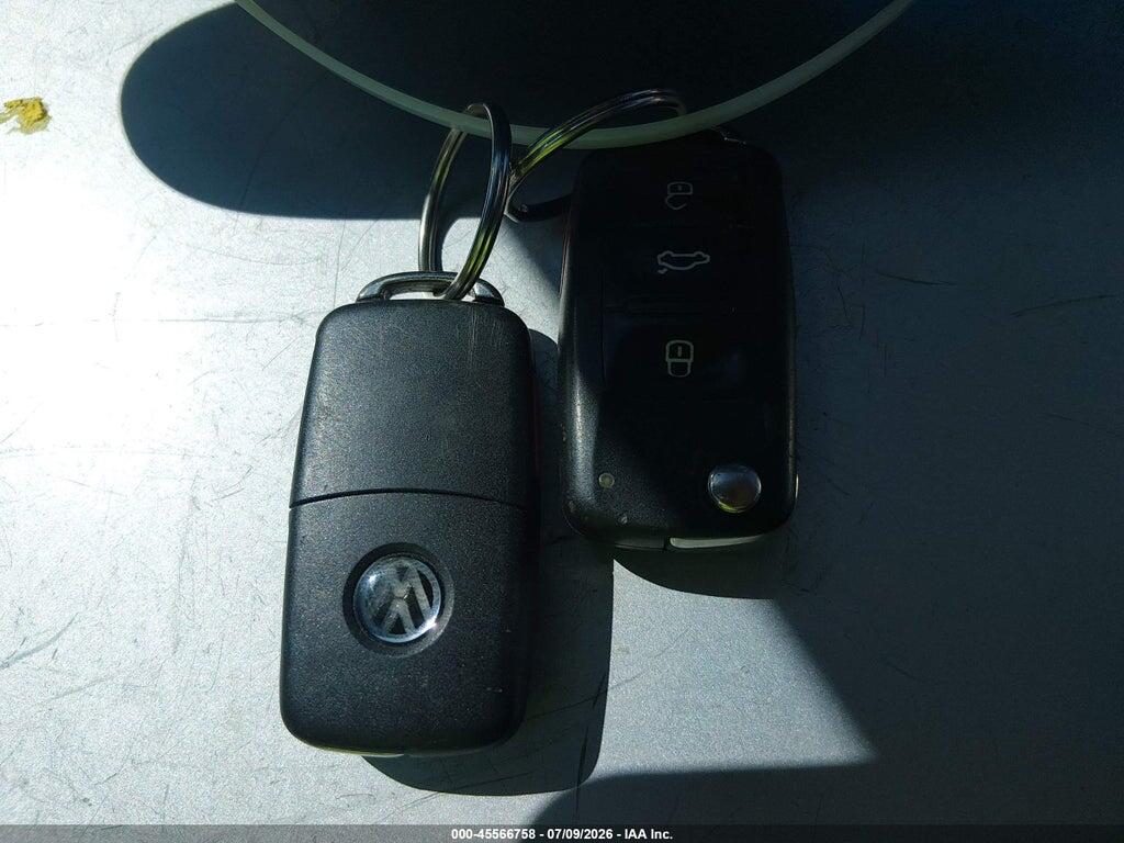 1VWAT7A35FC081305 2015 VOLKSWAGEN PASSAT photo no. 11