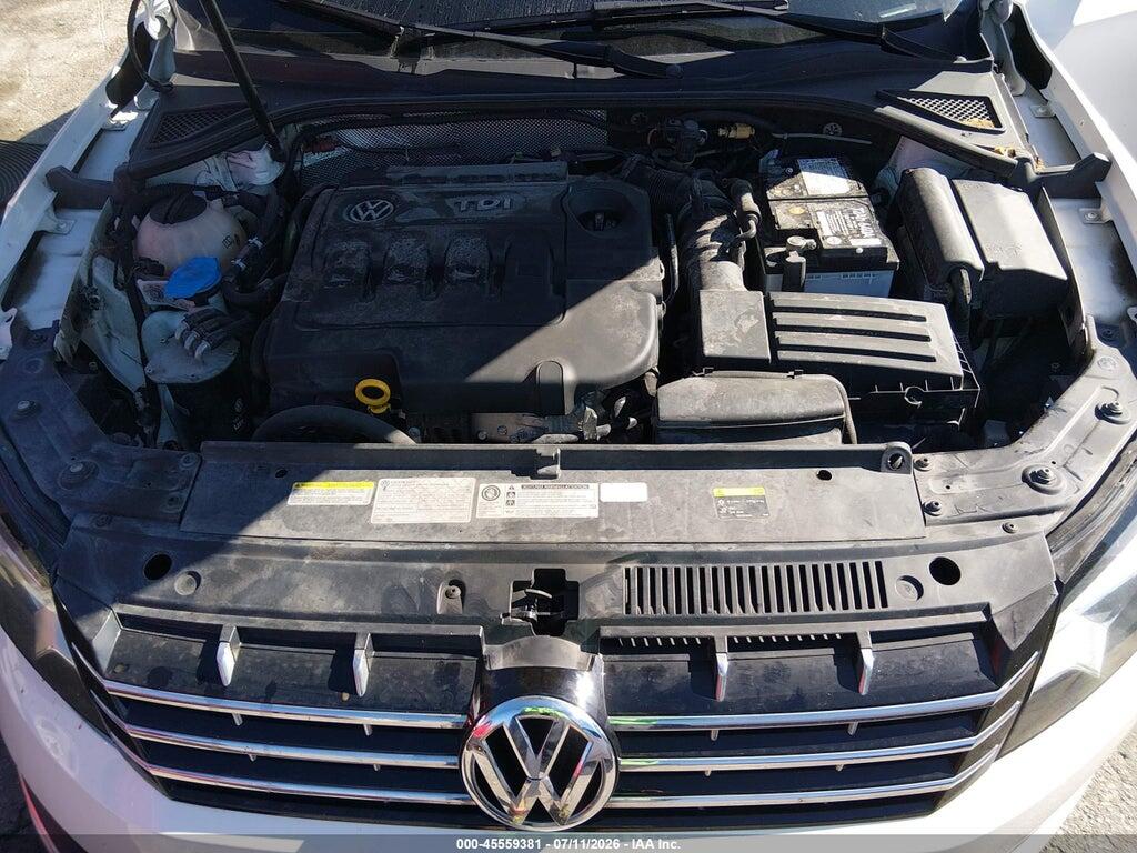 1VWCV7A34FC088765 2015 VOLKSWAGEN PASSAT photo no. 10