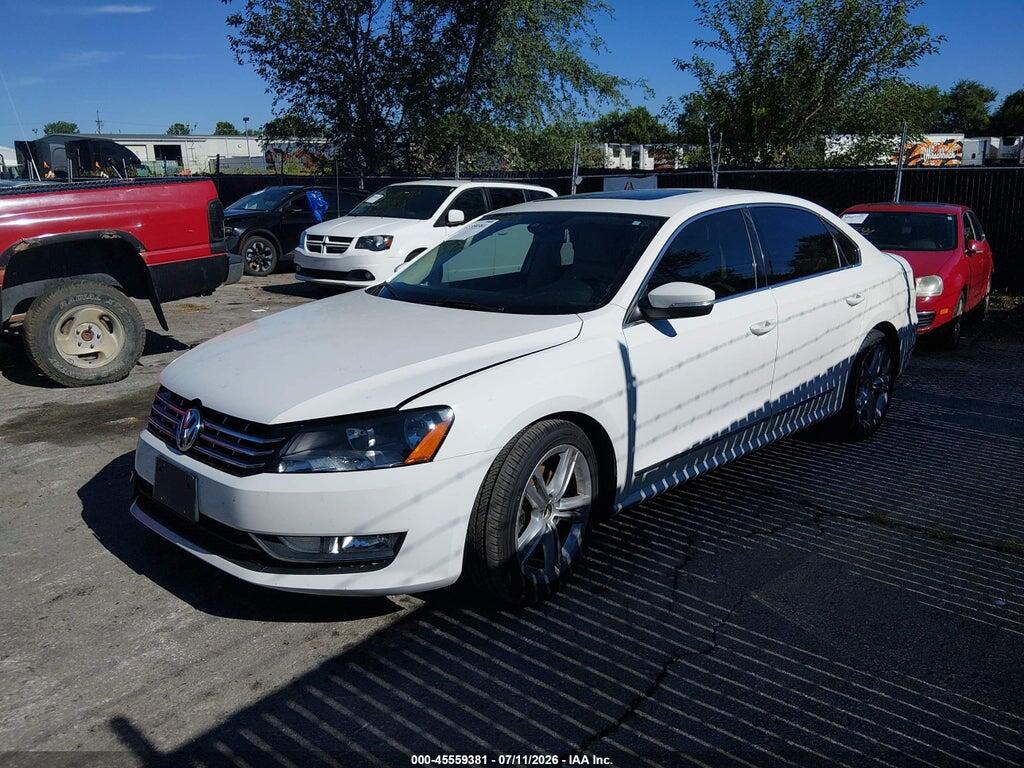 1VWCV7A34FC088765 2015 VOLKSWAGEN PASSAT photo no. 2