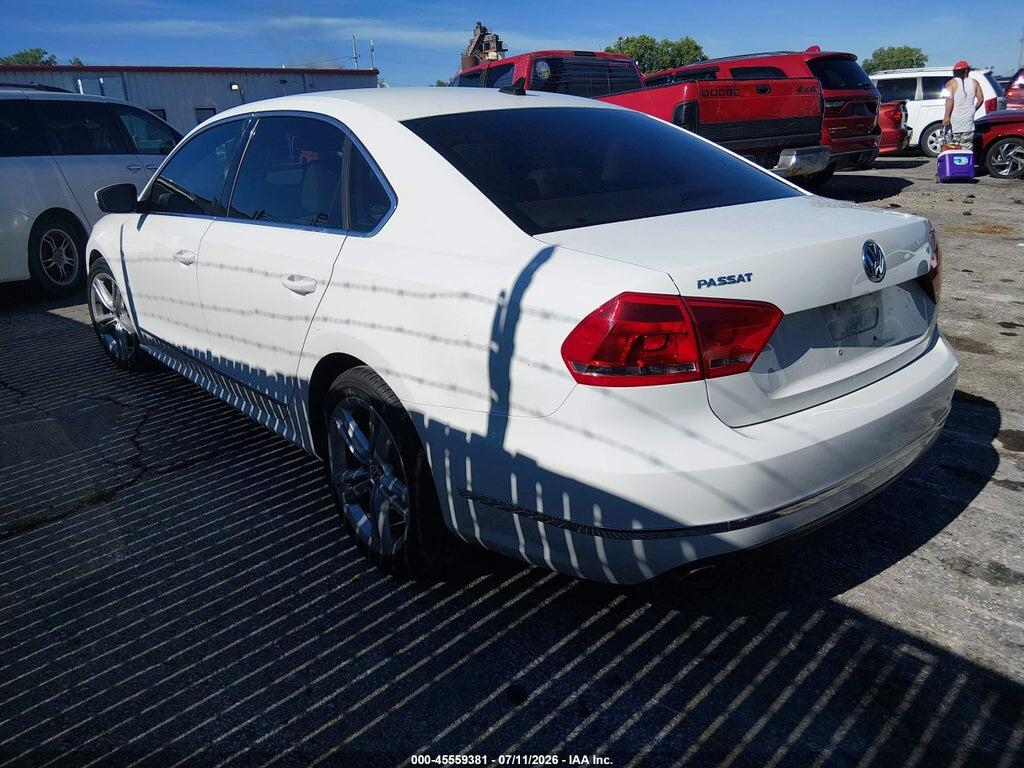 1VWCV7A34FC088765 2015 VOLKSWAGEN PASSAT photo no. 3