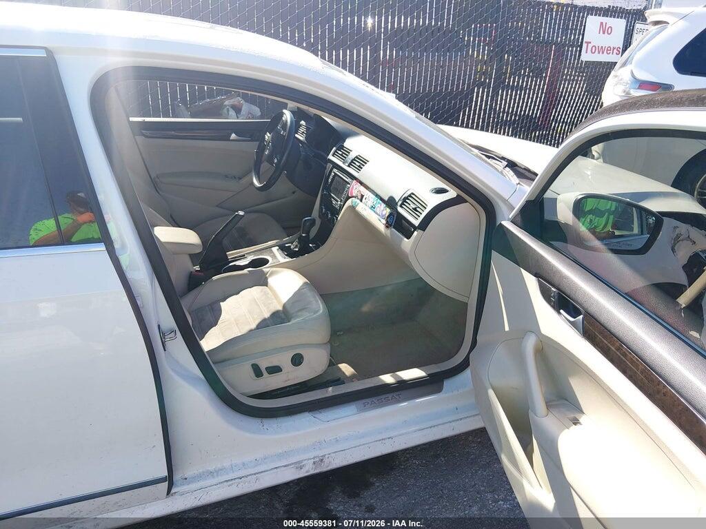 1VWCV7A34FC088765 2015 VOLKSWAGEN PASSAT photo no. 5