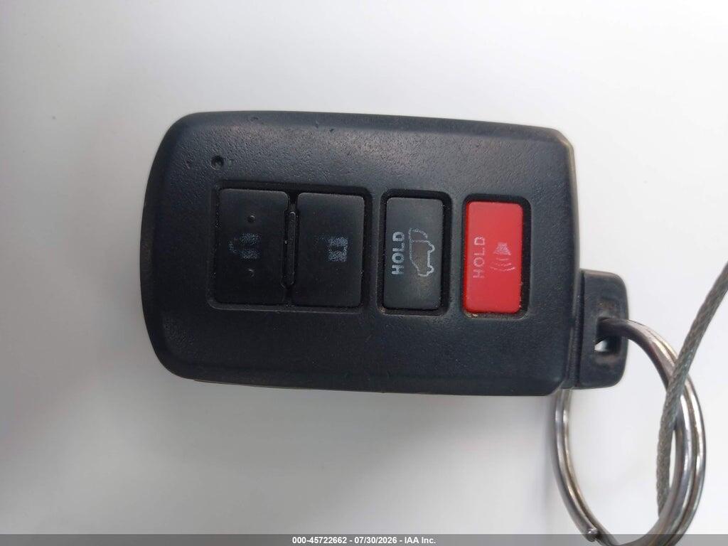 JTMDJREVXJD249262 2018 TOYOTA RAV4 HYBRID photo no. 11