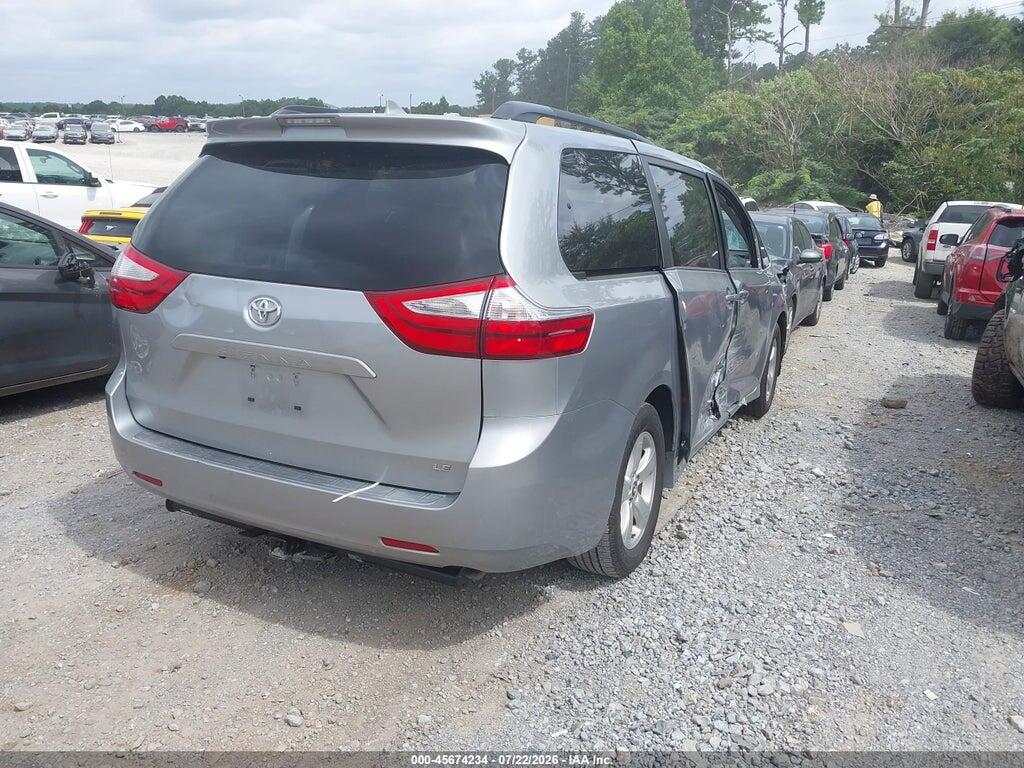 5TDKZ3DC3JS938349 2018 TOYOTA SIENNA photo no. 4