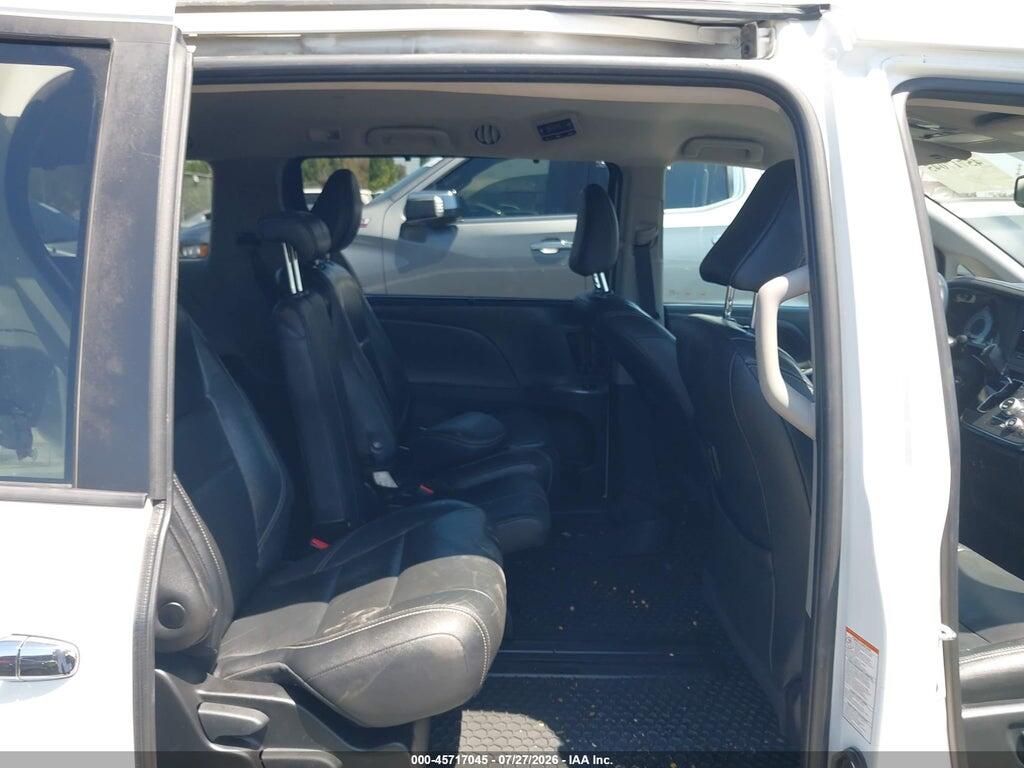 5TDXZ3DC6JS958262 2018 TOYOTA SIENNA photo no. 8