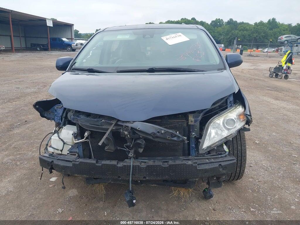 5TDYZ3DC4JS909484 2018 TOYOTA SIENNA photo no. 12