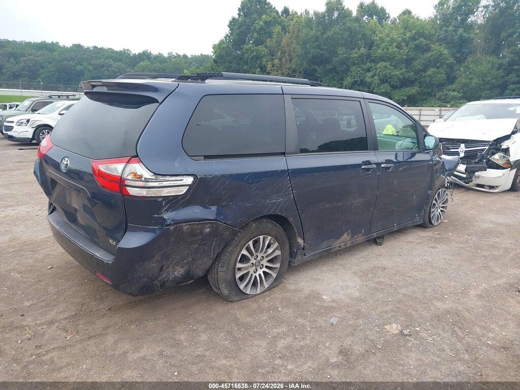 5TDYZ3DC4JS909484 2018 TOYOTA SIENNA photo no. 4