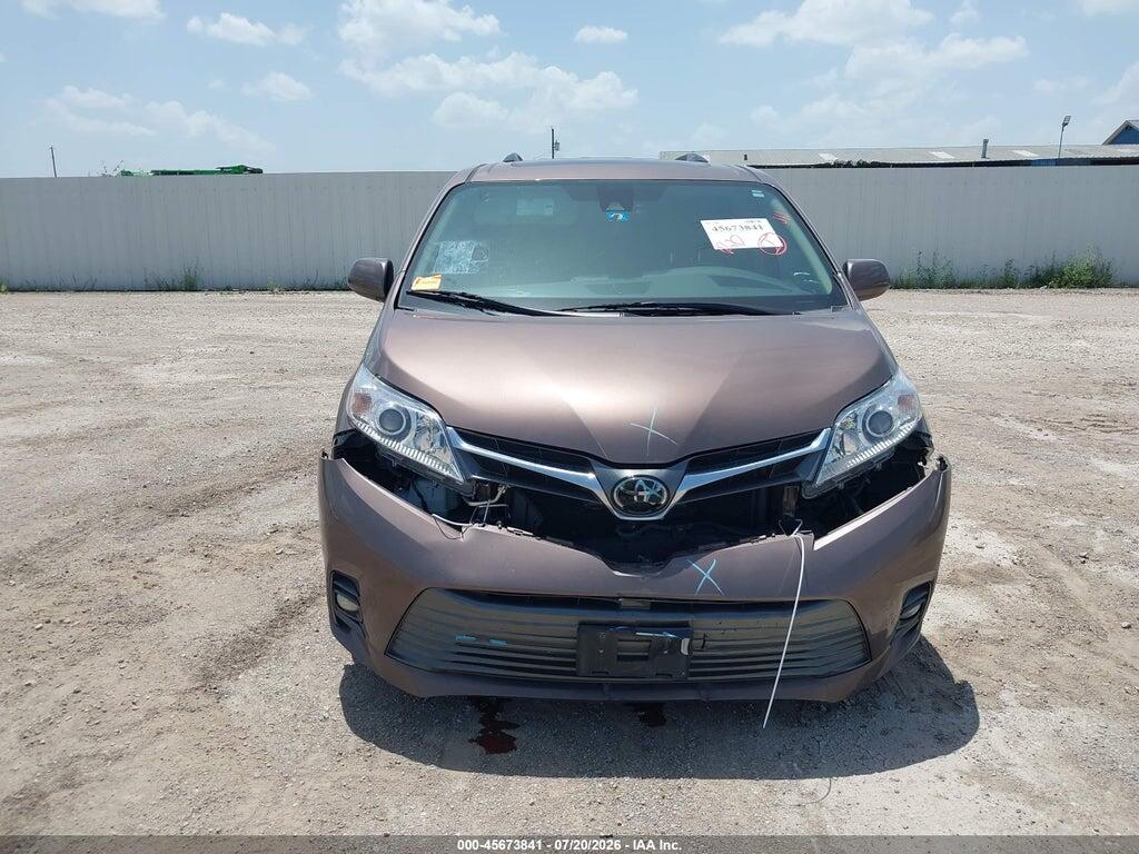 5TDYZ3DCXJS946474 2018 TOYOTA SIENNA photo no. 12