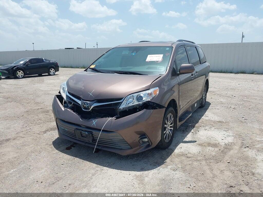 5TDYZ3DCXJS946474 2018 TOYOTA SIENNA photo no. 2