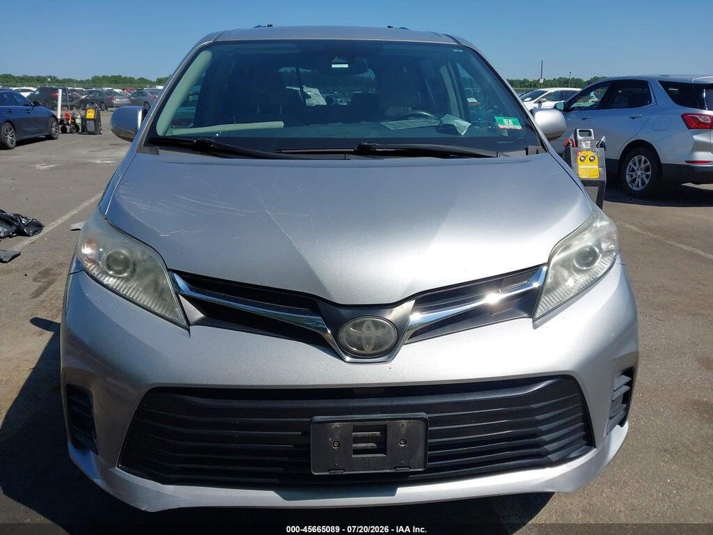 5TDJZ3DC3JS204922 2018 TOYOTA SIENNA photo no. 6
