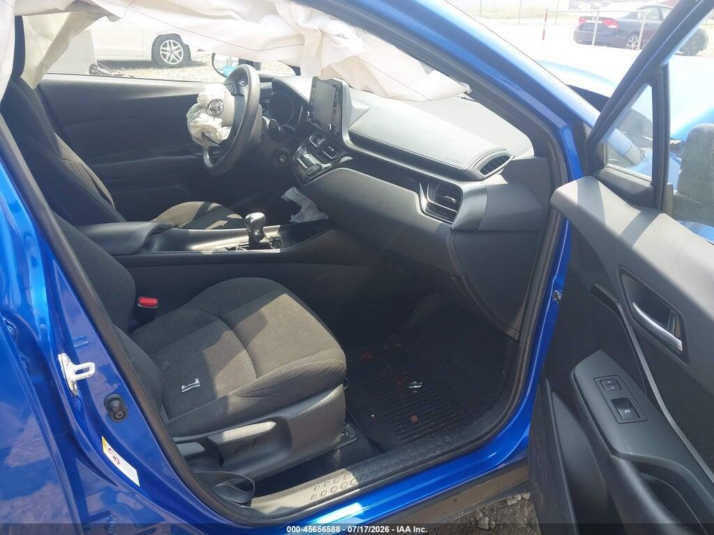 NMTKHMBXXKR084927 2019 TOYOTA C-HR photo no. 5