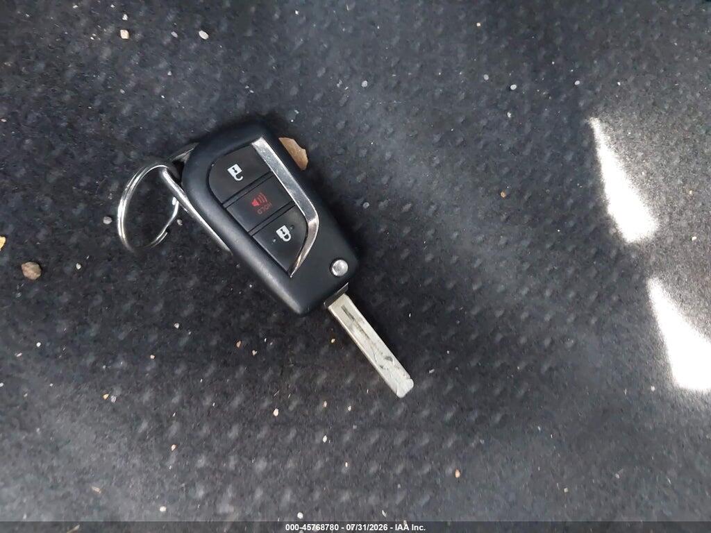 NMTKHMBX4KR096989 2019 TOYOTA C-HR photo no. 11