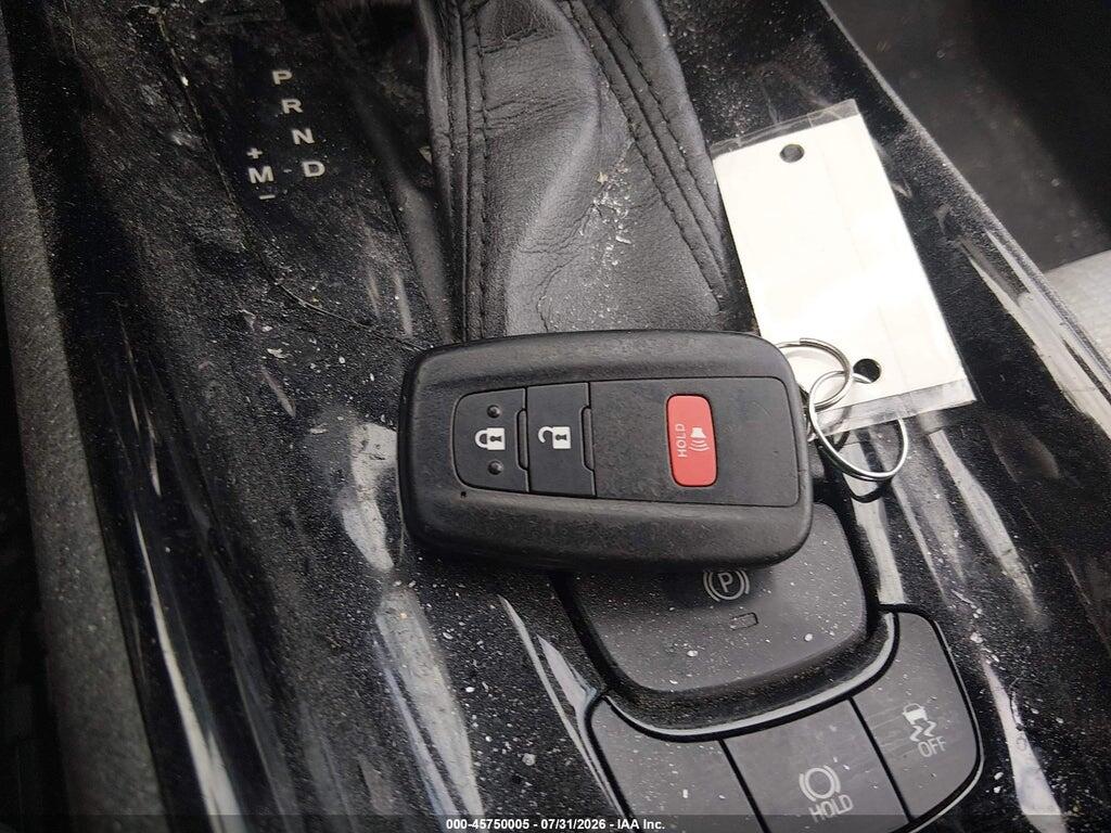NMTKHMBX9KR069948 2019 TOYOTA C-HR photo no. 11