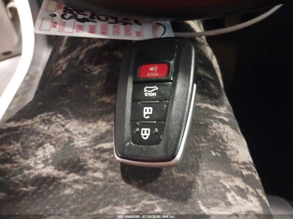 NMTKHMBX9KR083798 2019 TOYOTA C-HR photo no. 11