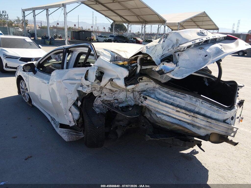 4T1B11HK3KU756608 2019 TOYOTA CAMRY photo no. 3
