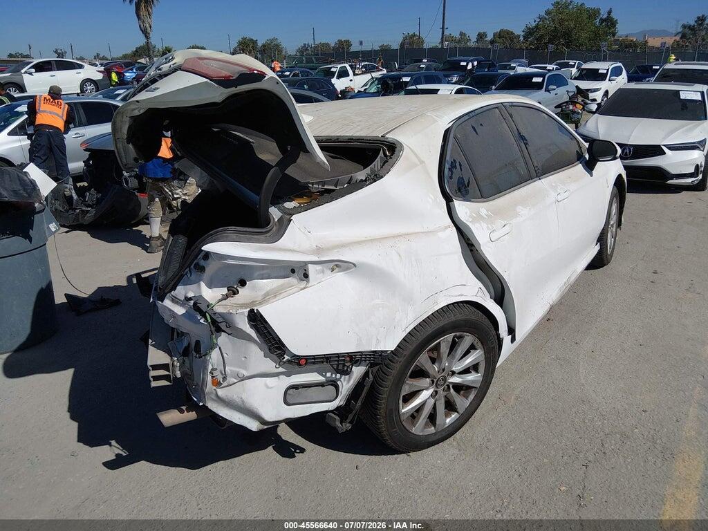4T1B11HK3KU756608 2019 TOYOTA CAMRY photo no. 4