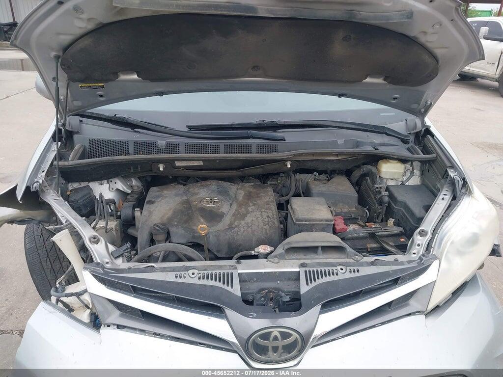 5TDYZ3DC5JS939819 2018 TOYOTA SIENNA photo no. 10