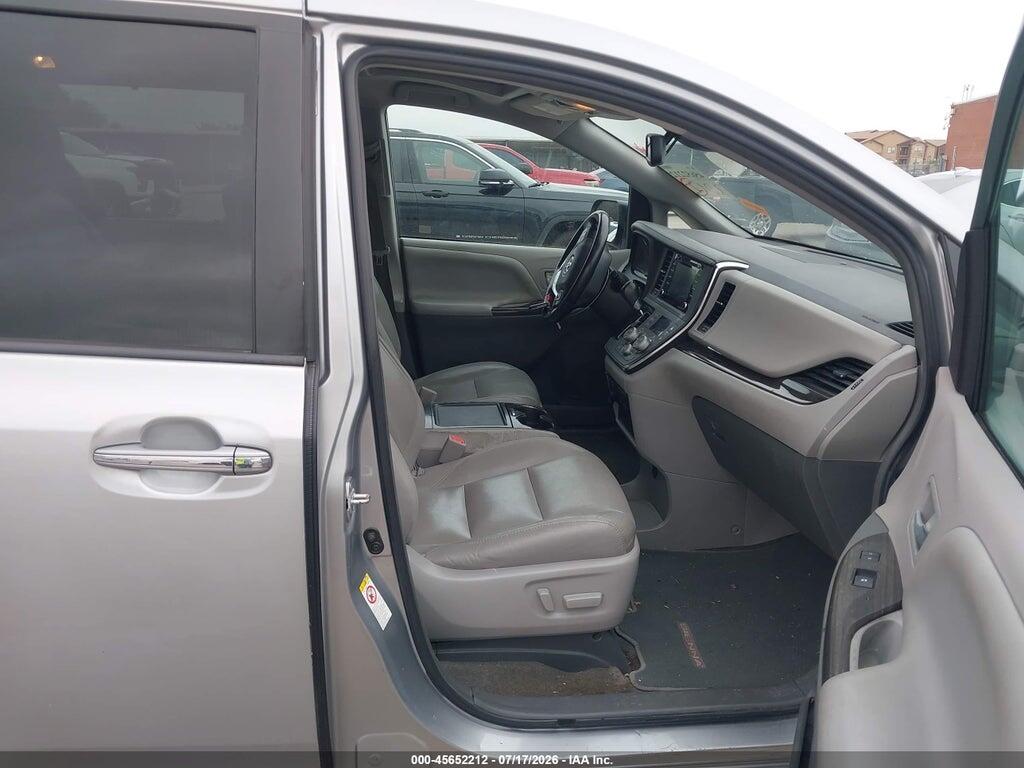 5TDYZ3DC5JS939819 2018 TOYOTA SIENNA photo no. 5