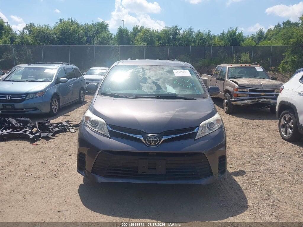 5TDKZ3DC1JS958731 2018 TOYOTA SIENNA photo no. 12