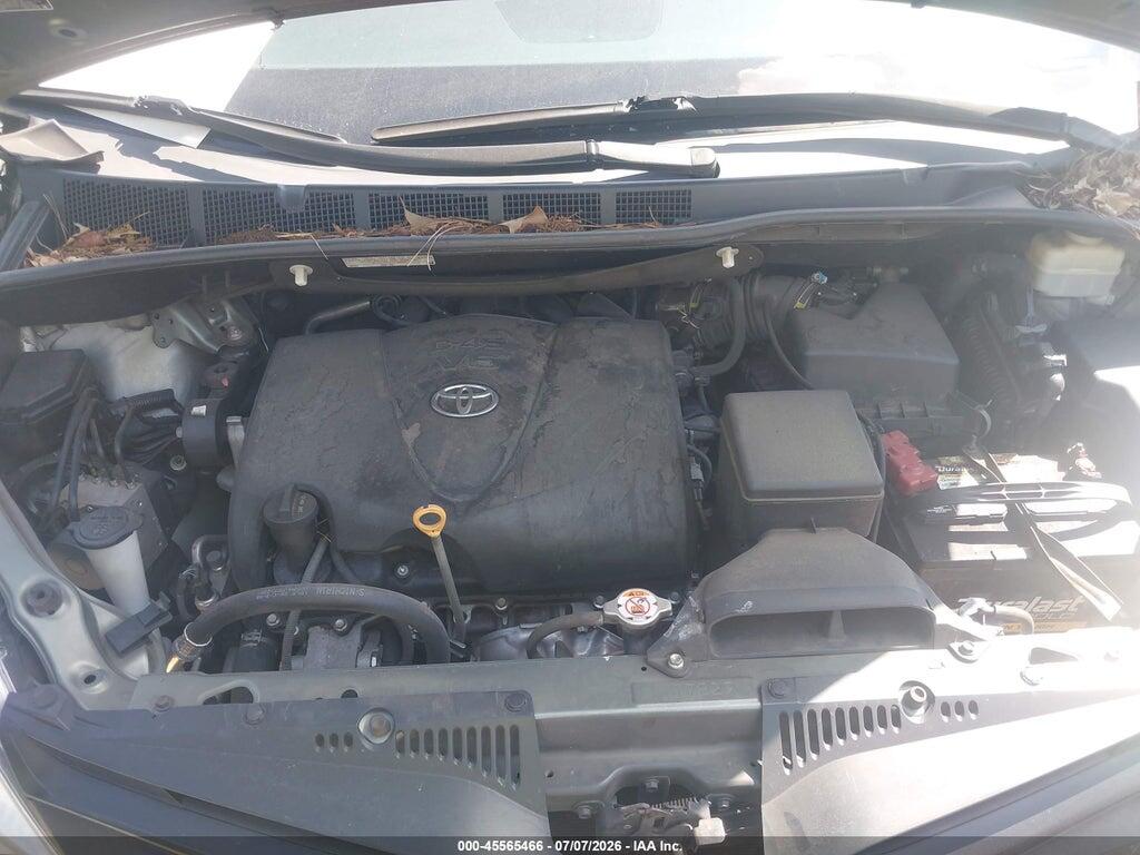 5TDZZ3DCXJS960086 2018 TOYOTA SIENNA photo no. 10