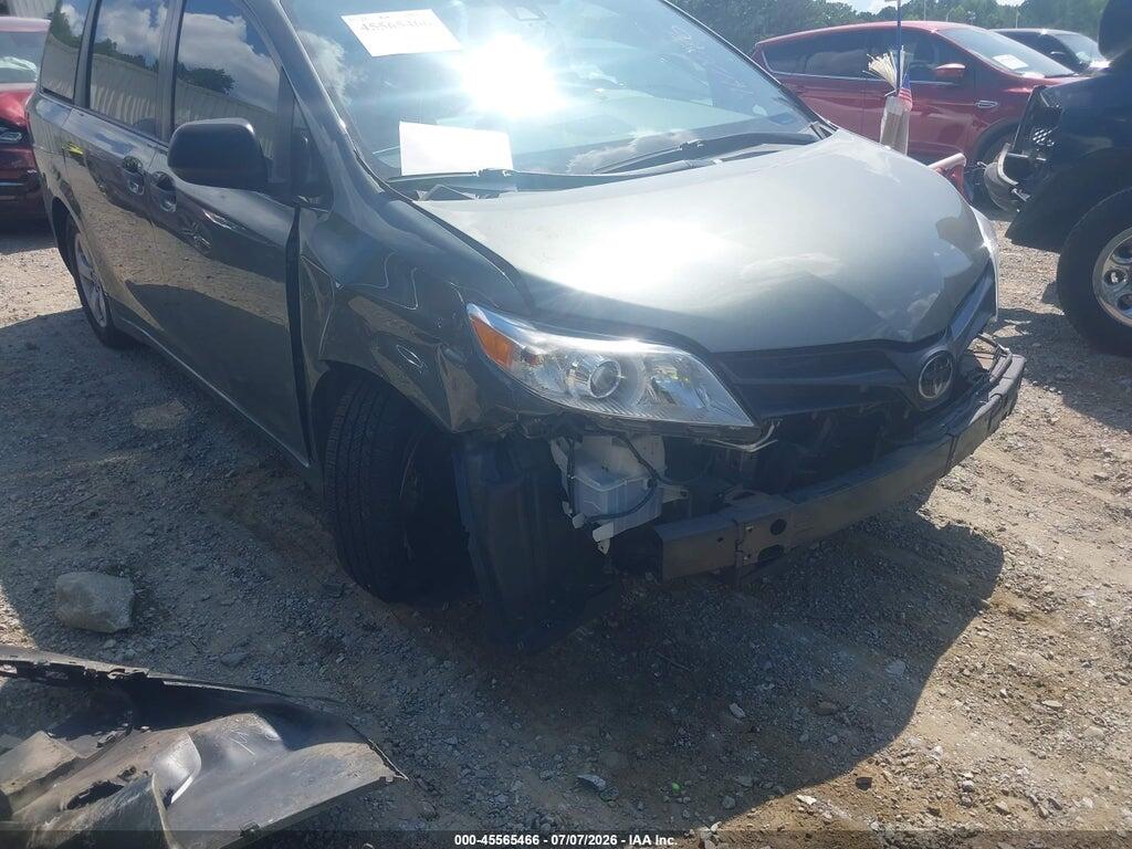 5TDZZ3DCXJS960086 2018 TOYOTA SIENNA photo no. 6