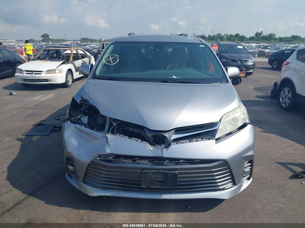 5TDYZ3DC0JS929781 2018 TOYOTA SIENNA photo no. 12