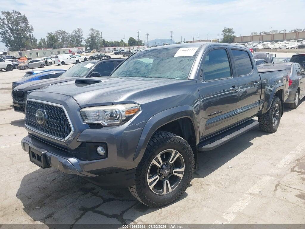 3TMBZ5DNXJM012785 2018 TOYOTA TACOMA photo no. 2