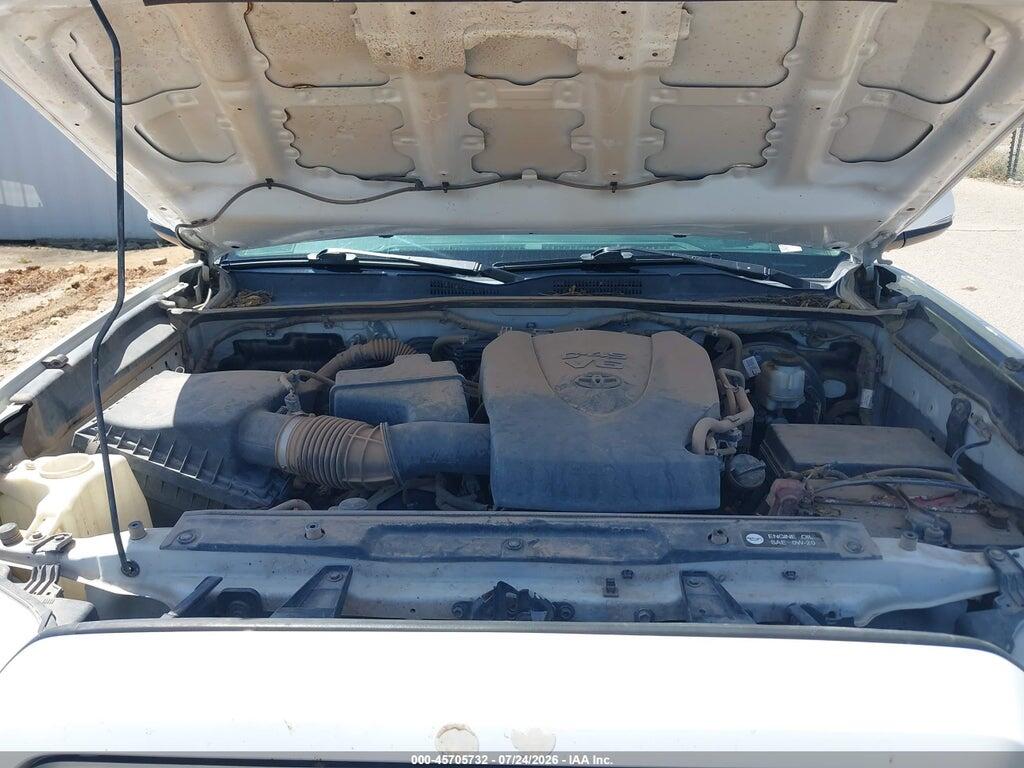 5TFAZ5CN5JX062128 2018 TOYOTA TACOMA photo no. 10