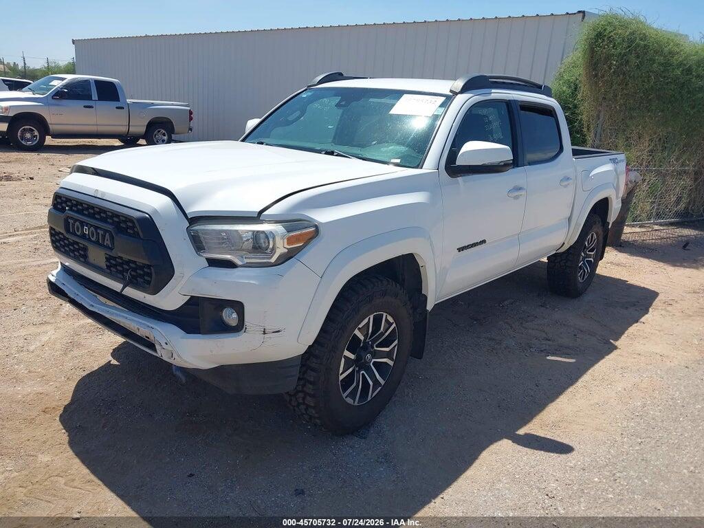5TFAZ5CN5JX062128 2018 TOYOTA TACOMA photo no. 2