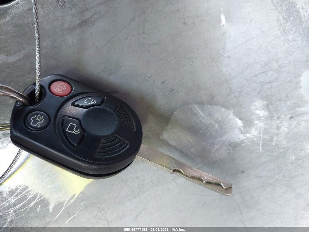 1FADP3K22GL254806 2016 FORD FOCUS photo no. 11