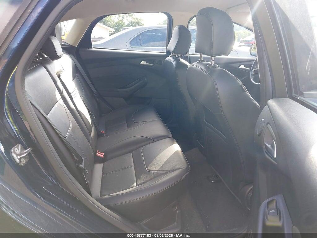 1FADP3K22GL254806 2016 FORD FOCUS photo no. 8