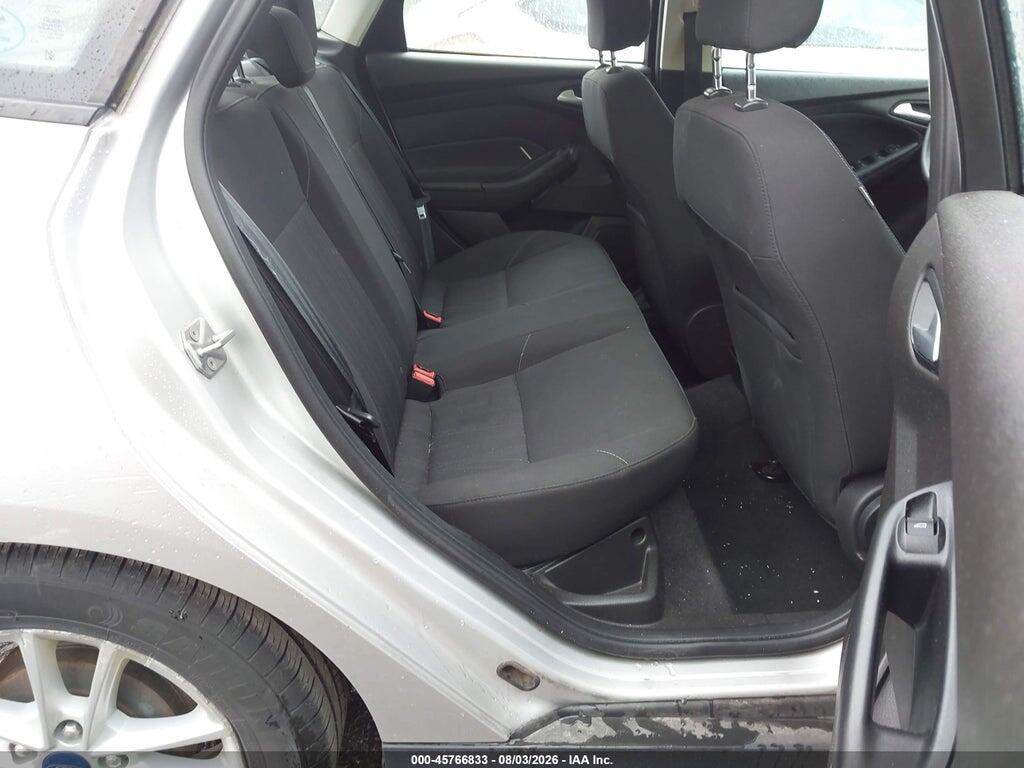 1FADP3F28GL303100 2016 FORD FOCUS photo no. 8