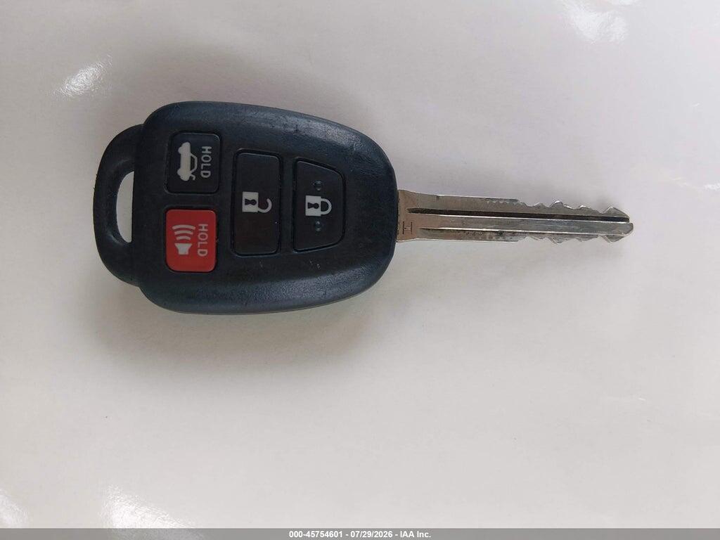 5YFBURHE8KP917746 2019 TOYOTA COROLLA photo no. 11