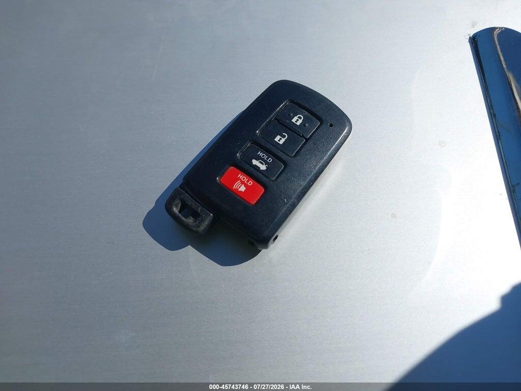 2T1BURHE5KC129376 2019 TOYOTA COROLLA photo no. 11