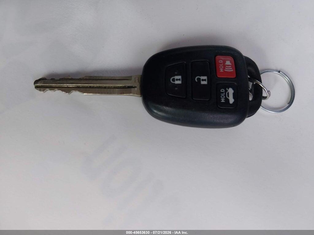 5YFBURHE9KP914015 2019 TOYOTA COROLLA photo no. 11