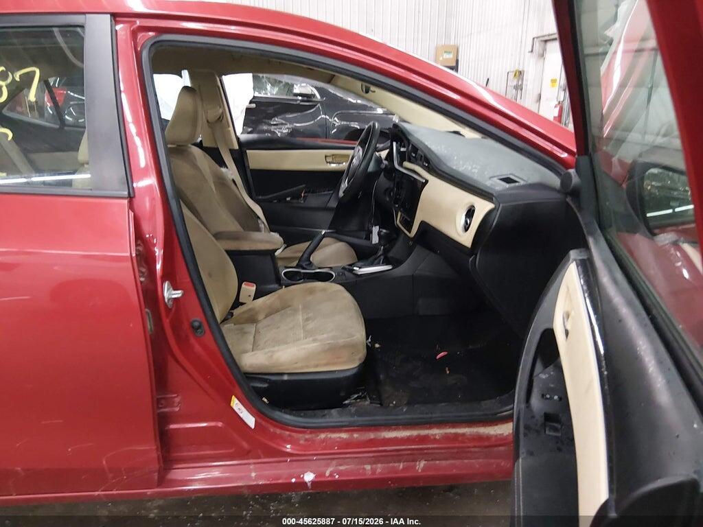 5YFBURHE6KP893947 2019 TOYOTA COROLLA photo no. 5
