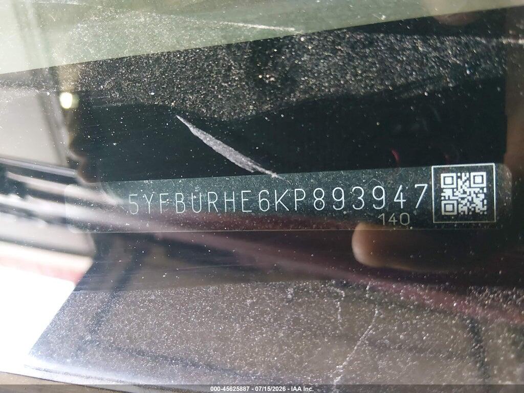 5YFBURHE6KP893947 2019 TOYOTA COROLLA photo no. 9