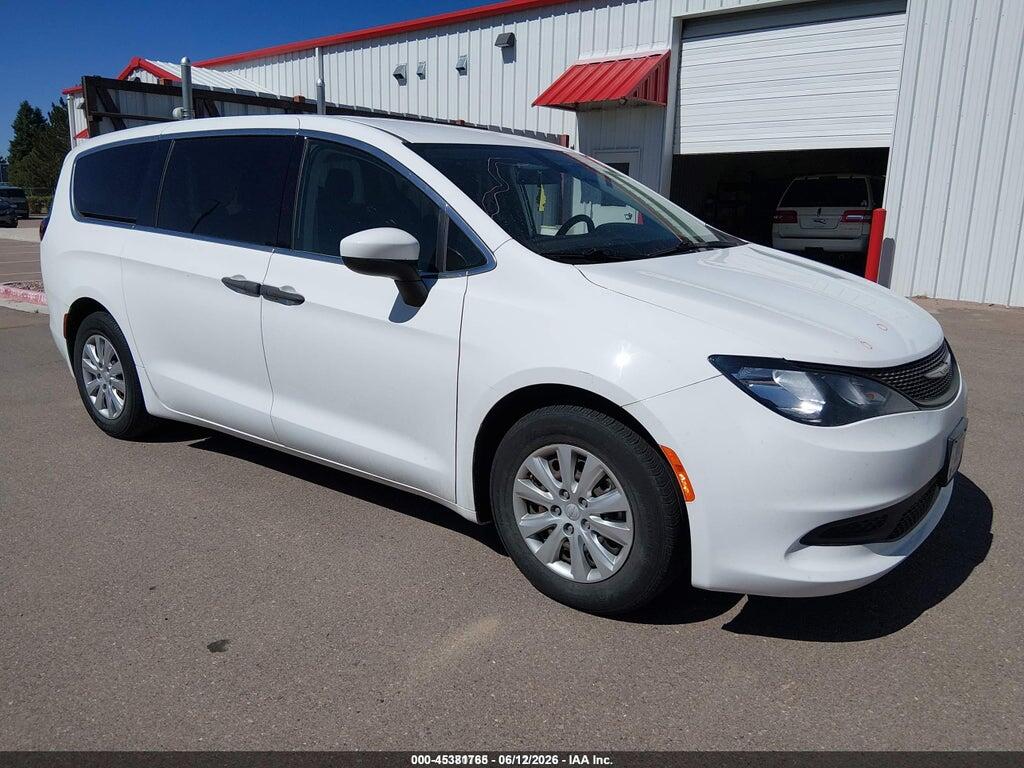 2C4RC1AG7MR558438 2021 CHRYSLER VOYAGER photo no. 1