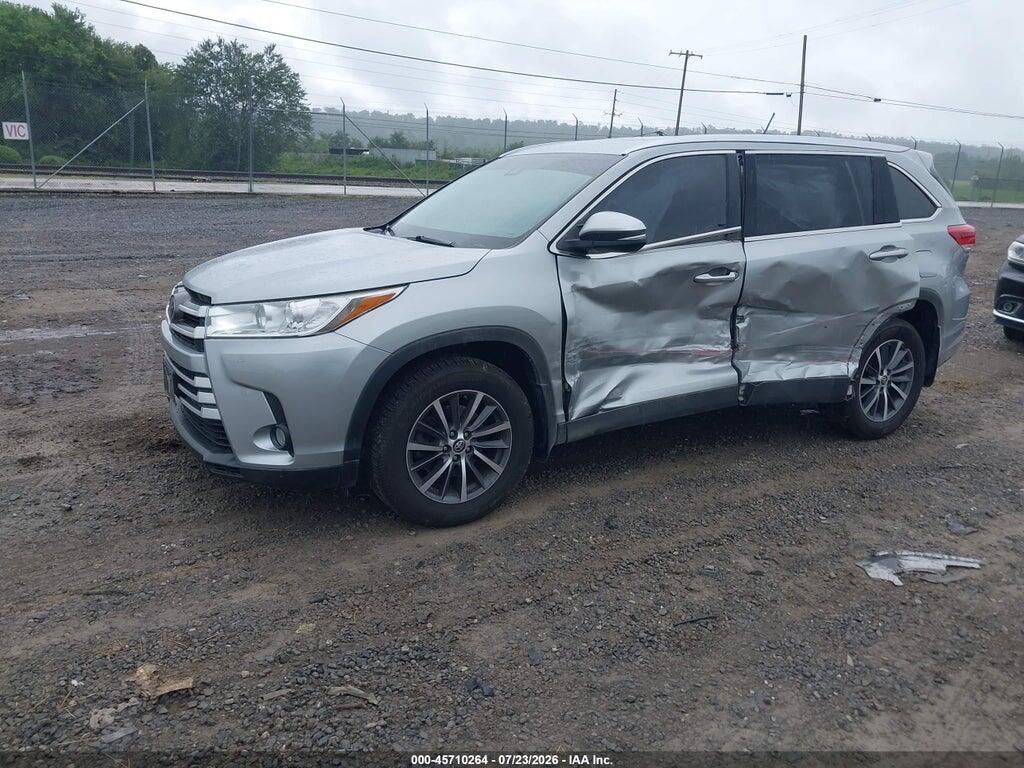 5TDJZRFH6KS718339 2019 TOYOTA HIGHLANDER photo no. 2