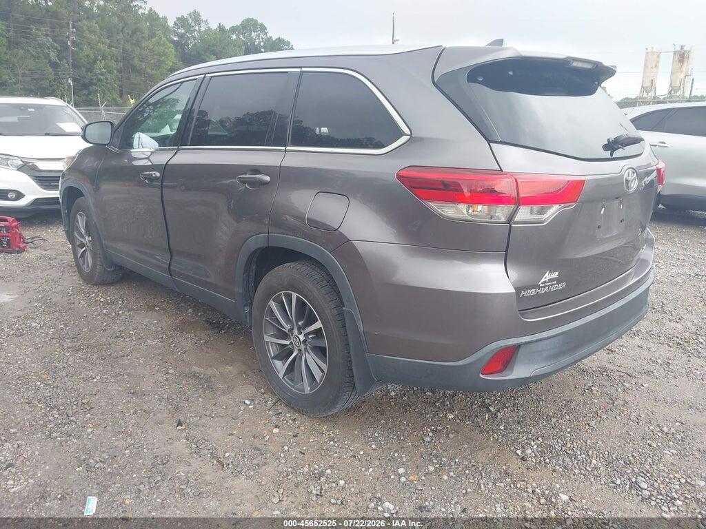 5TDKZRFH3KS557470 2019 TOYOTA HIGHLANDER photo no. 3