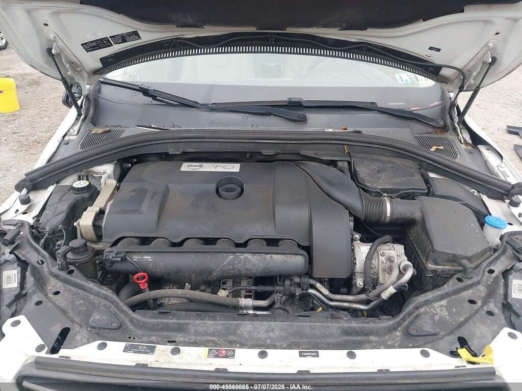 YV4902RD0F2626375 2015 VOLVO XC60 photo no. 10