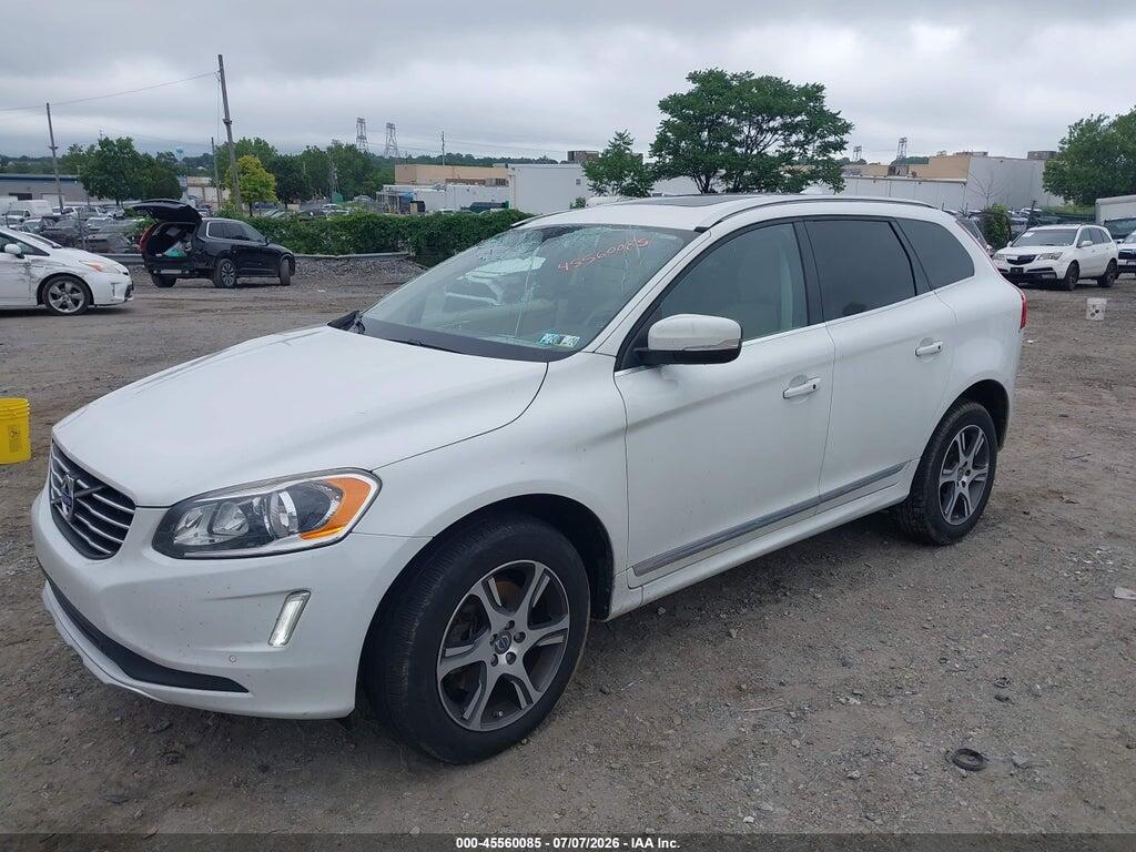 YV4902RD0F2626375 2015 VOLVO XC60 photo no. 2