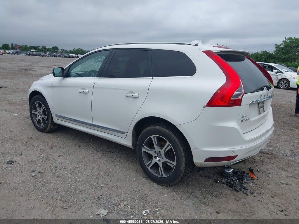 YV4902RD0F2626375 2015 VOLVO XC60 photo no. 3