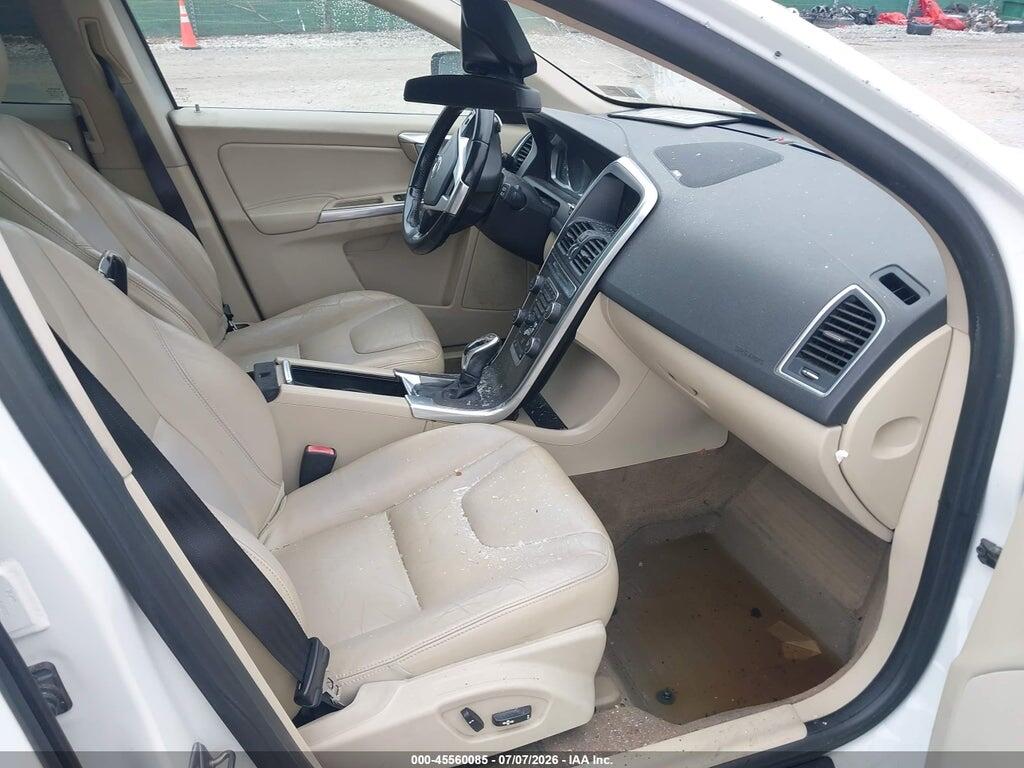 YV4902RD0F2626375 2015 VOLVO XC60 photo no. 5